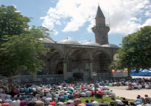 Erzurum'da 522 kişiye bir cami düşüyor